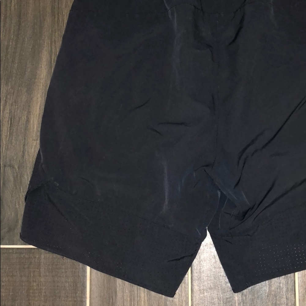 Nike Shorts - Picture 6 of 9